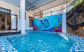 Villa Ho Boi 47 - Gan Bien Bai Sau - Phong Khach Co May Lanh